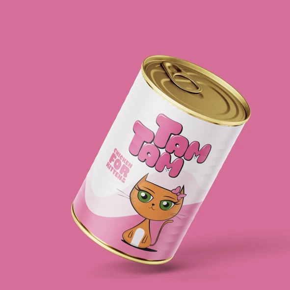 الدجاج للقطط الصغيرة